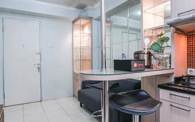 Minimalist Emerald 2br Apartment at Gading Nias Residences