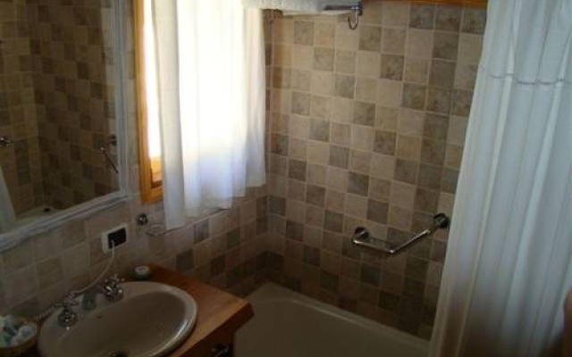 Altos de Antilhue Apart Hotel