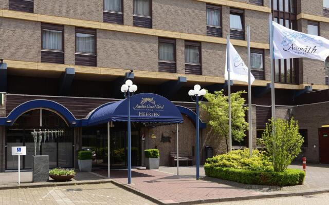 hotelImage