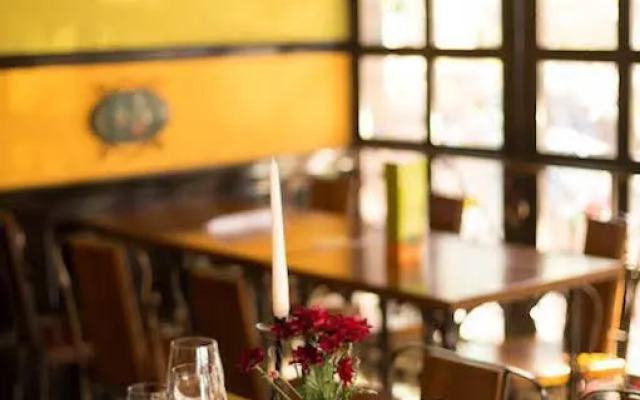 Lavric Bistro Pension