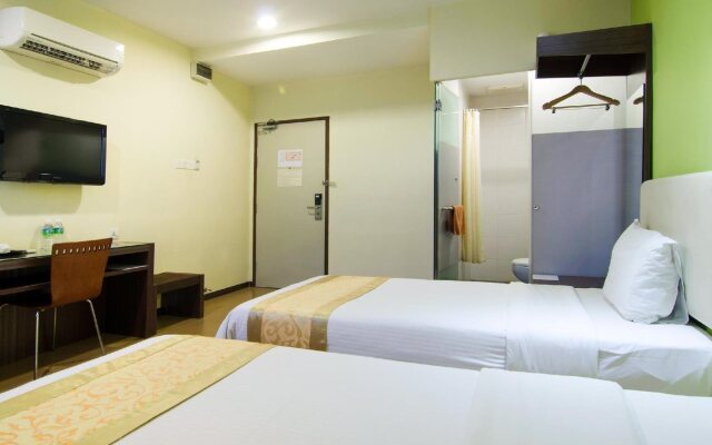 8 Days Boutique Hotel @ Mount Austin JB