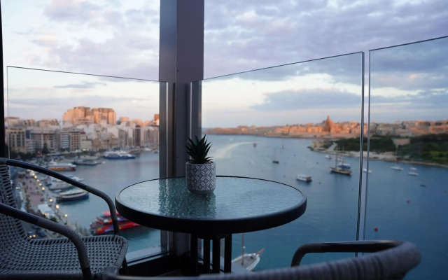The Londoner Hotel Sliema