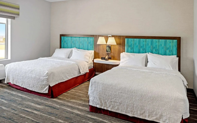 Hampton Inn & Suites Cincinnati West