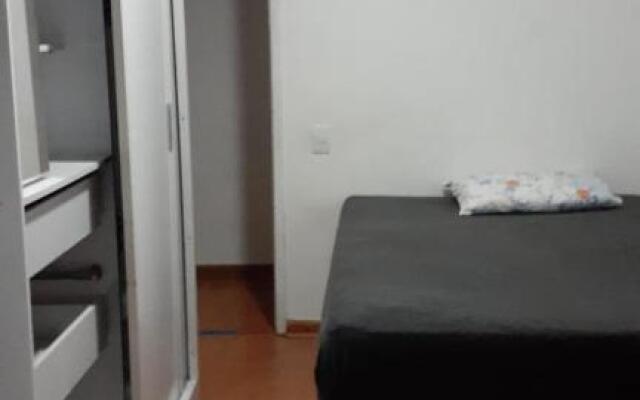 Quarto e Banheiro exclusivos na Barra da Tijuca em Apartamento Compartilhado