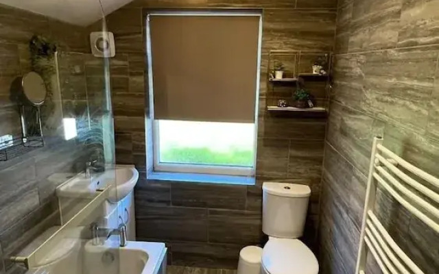 Beautiful 4 Bed House in Sheffield
