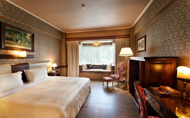 Shangrila Boutique Hotel