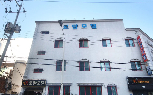 hotelImage