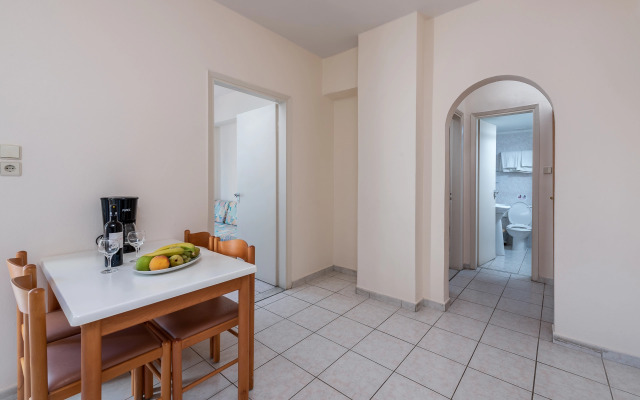 Poseidonia Hotel Apartments