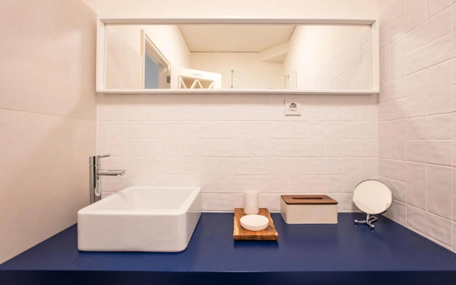 Tasteful 2BR Flat in Art District by LovelyStay