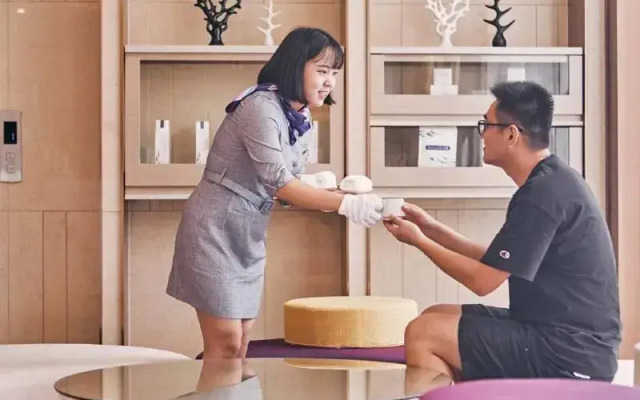 Lavande Hotels Ningbo South Railway Station North Square