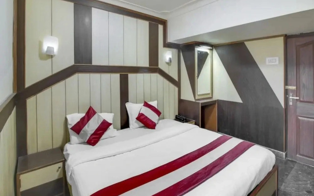Shiva Shanthi Inn by OYO Rooms