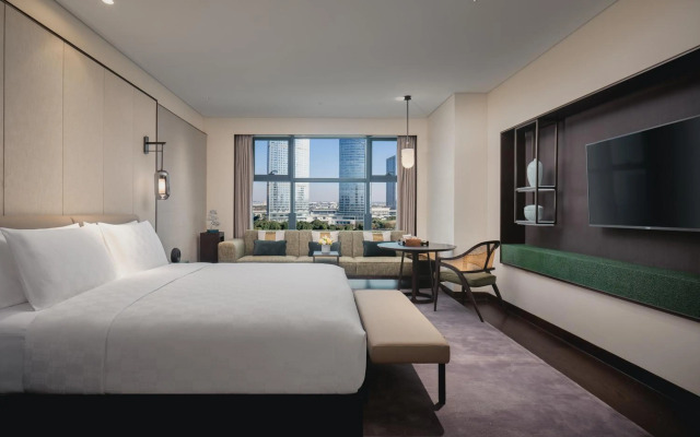 HUALUXE Kunshan Huaqiao by IHG