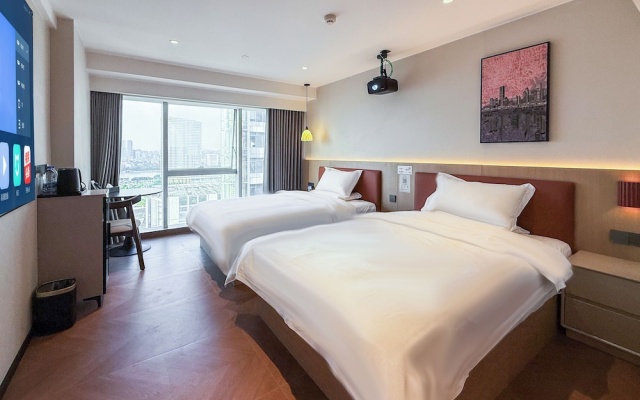 Ritz Star City View Residence – Guest Rooms – Guangzhou