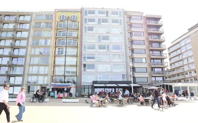 Apartment in Nieuwpoort With Ocean Views