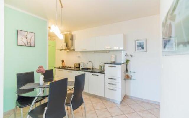Apartment Eden