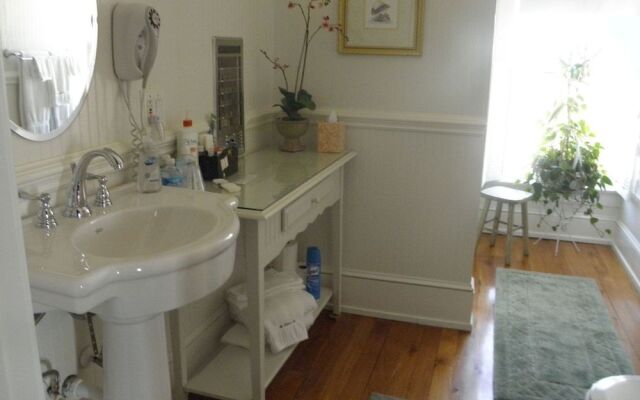 The Doctor's Inn Virginia