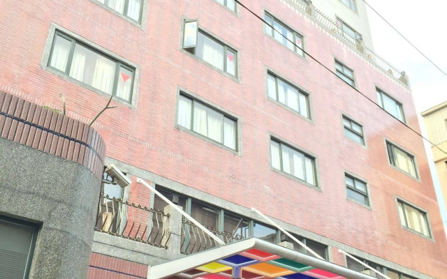 Shihzuwan Hotel - Kaohsiung Station