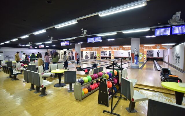 Mudeung Park Resort & Hotel