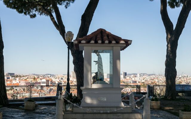 Lisbon Center Terrace Suite - Wifi - AC