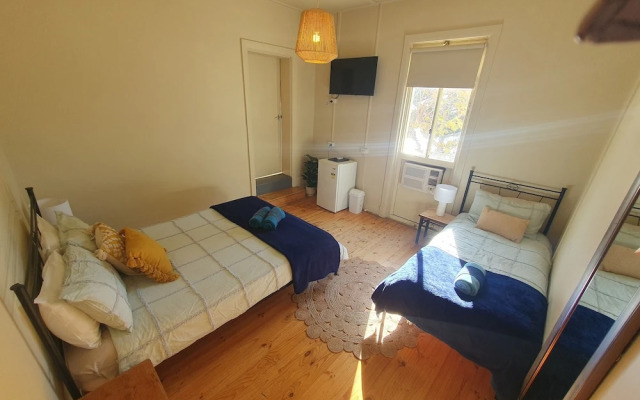 Port Lincoln Pier Hotel