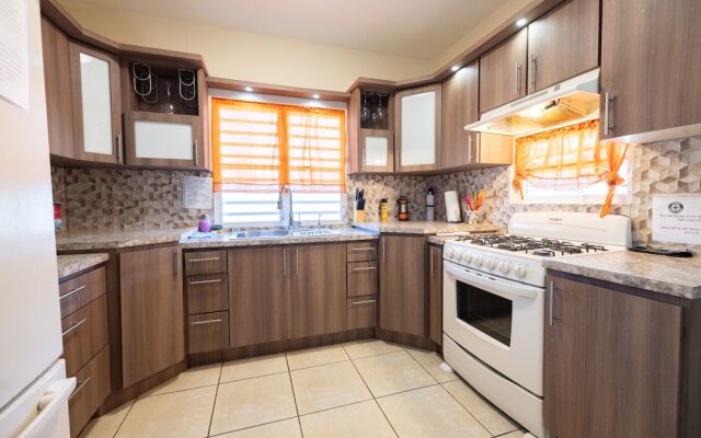 Casa vacacional en Arenales Isabela