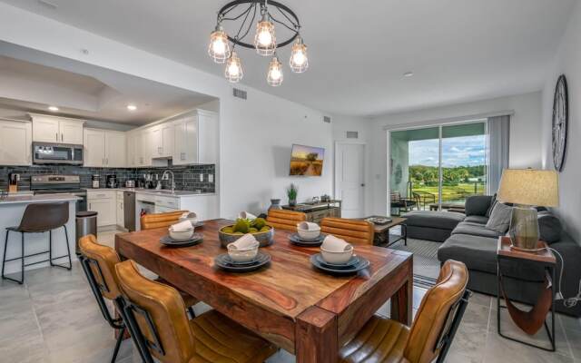 Spacious Beautiful 3-br Condo Prime Location