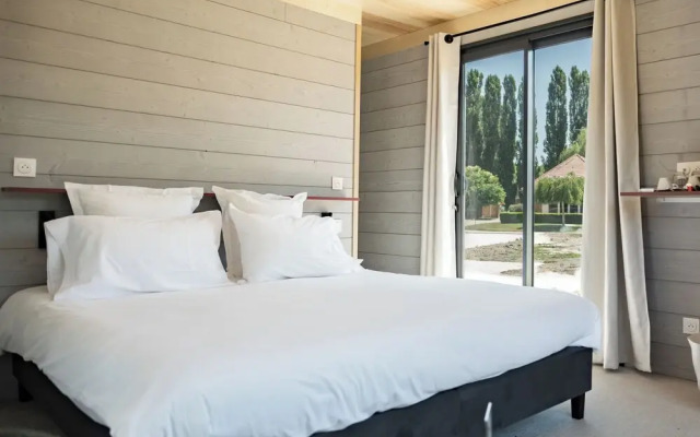 Logis Hôtel-Restaurant Domaine de Montecristo