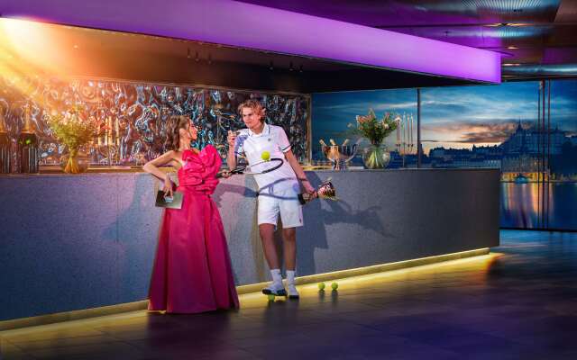 Radisson Blu Waterfront Hotel