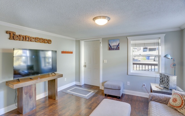 Pet-friendly Chattanooga Duplex in Northshore!