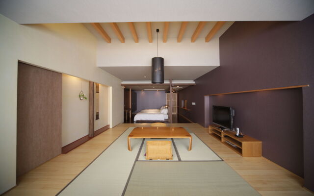 Itsukushima Iroha Guest House