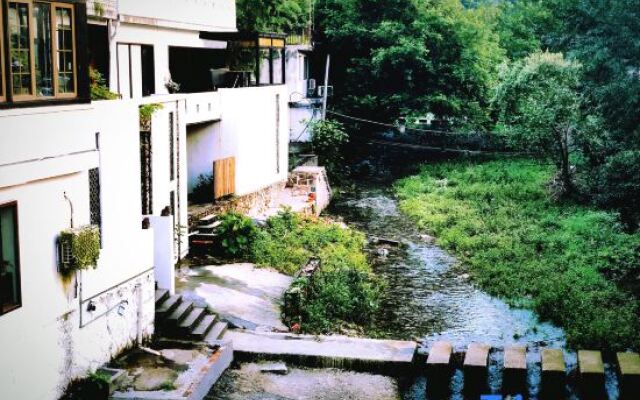 Ketangjian Hotel (Lingfeng)