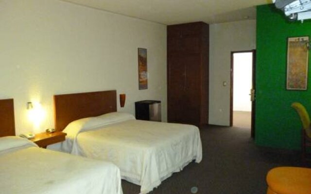 Hotel Q