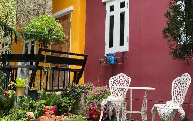 The Color Resort Amphawa