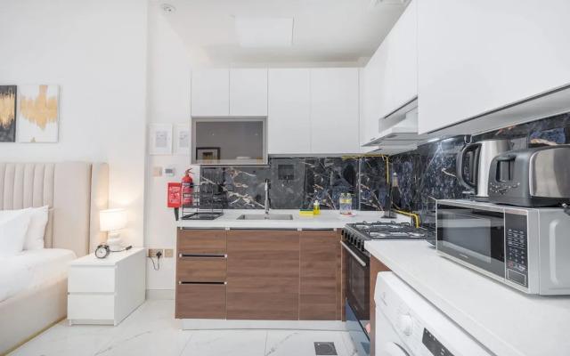 Magnificent and Elegant Studio in Al Barsha South