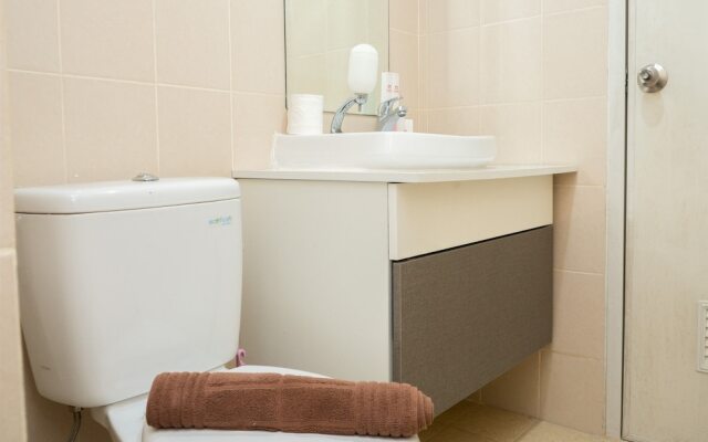 Modern 2BR Apartment at Parahyangan Residence