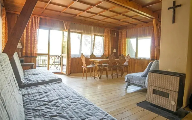 Klimatyczna Chatka u Podnóża Góry