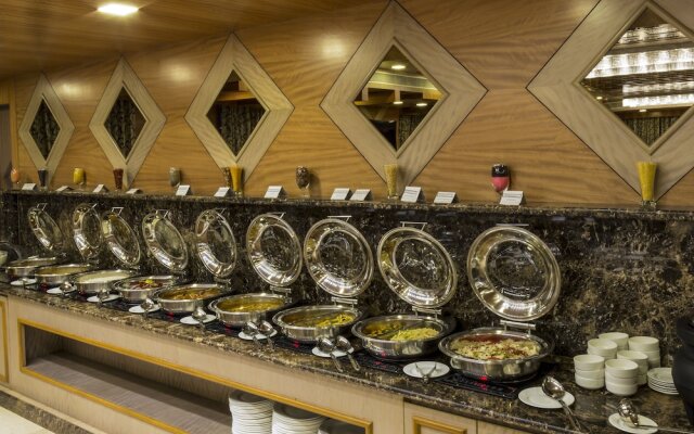 Hotel Benzz Park Vellore