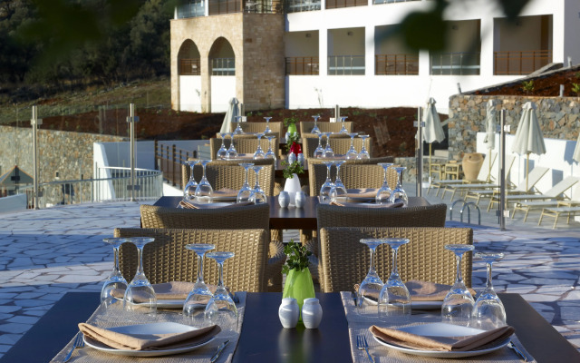 Filion Suites Resort & Spa