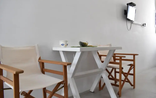 Chora Cozy Studios - Kythnos