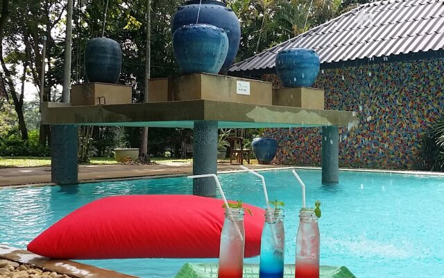 Baanrai Riverkwai Resort
