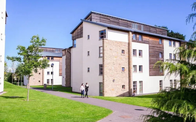 David Russell Apartments