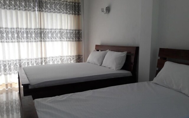 The Onex Paradise Ella