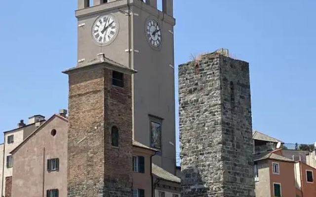 Cozy Loft Marina View