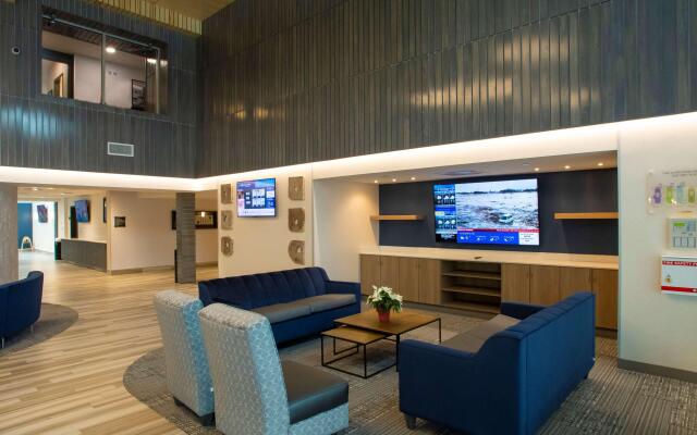 Best Western Inn & Suites