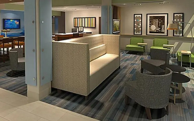 Holiday Inn Express & Suites Carlisle Southwest – I-81 by IHG