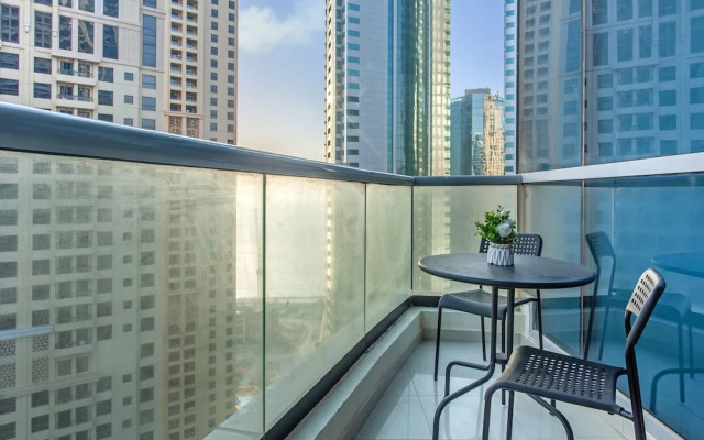 St-Bay Central-2405 by bnbme homes