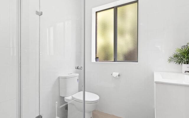 Lillian Street, Unit 1-2