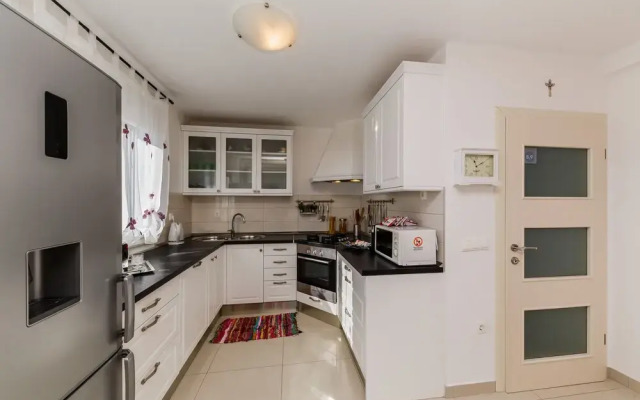 Villa Luana with amazing sea views