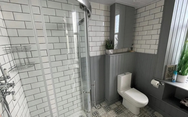 6 Guests - 3 Bedrooms - Sea View - Pet Friendly