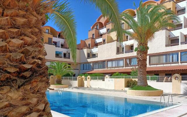 Charmant Appartement vue PORT DE GRUISSAN 5DROM44K